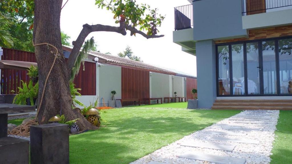 Joy Hotel Prachuap Khiri Khan Zewnętrze zdjęcie