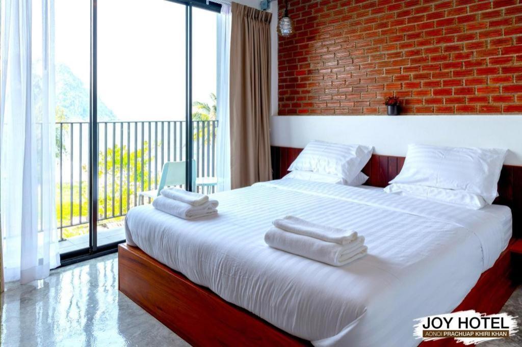 Joy Hotel Prachuap Khiri Khan Zewnętrze zdjęcie